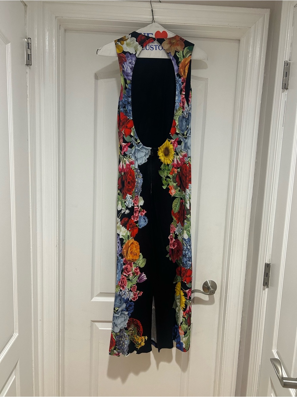 Alice + Olivia Delora Maxi Dress with open back. - Picture 2 of 9